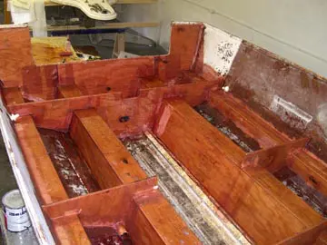 Boat frame with wooden supports